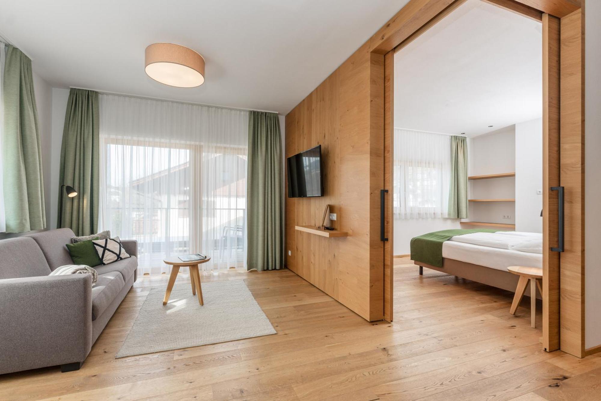 שלאדמינג Aparthotel Ursprung מראה חיצוני תמונה